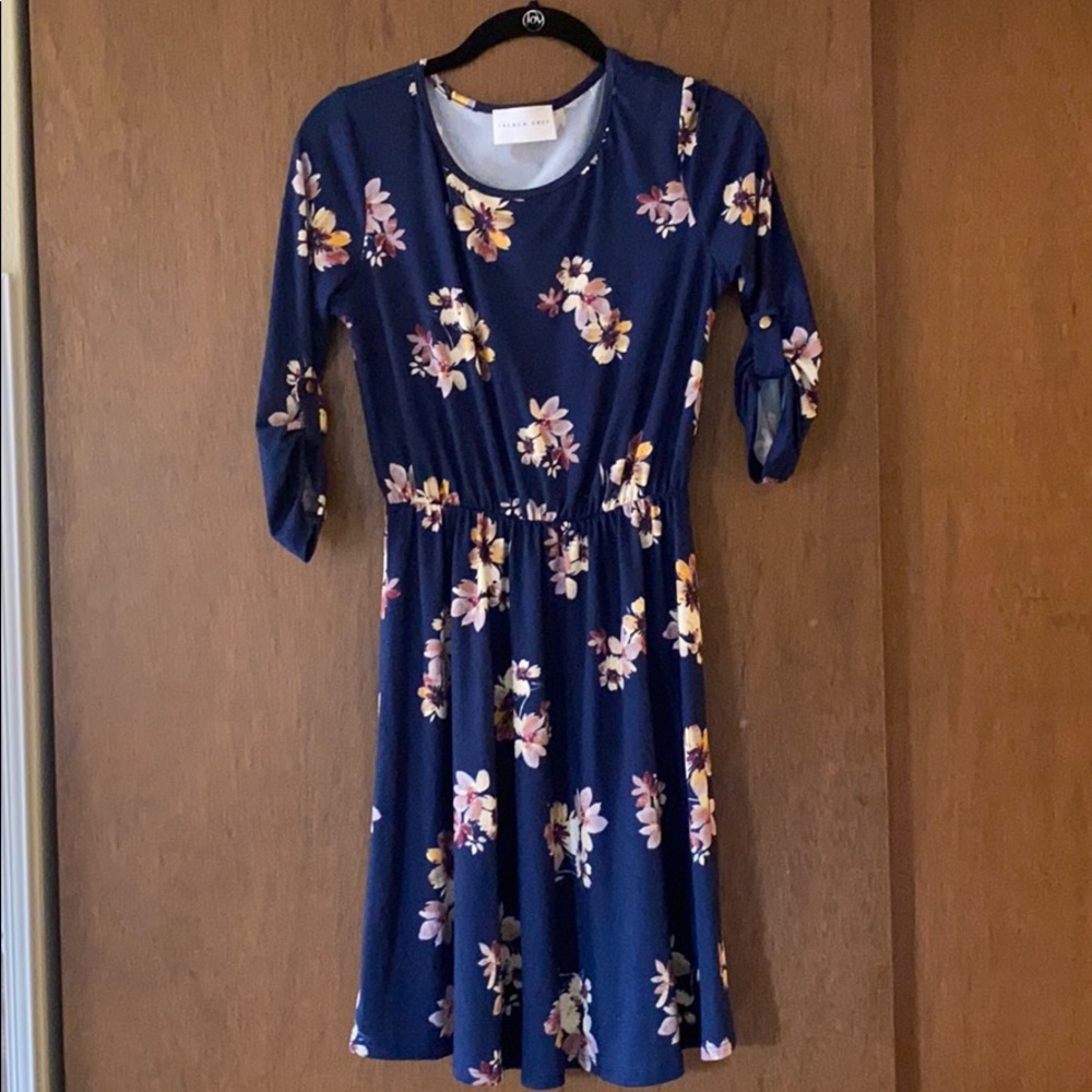 3/4 sleeve navy floral dress